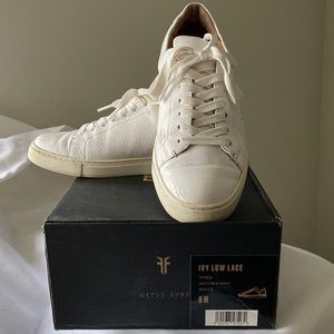 Frye Women size 8 white sneaker.